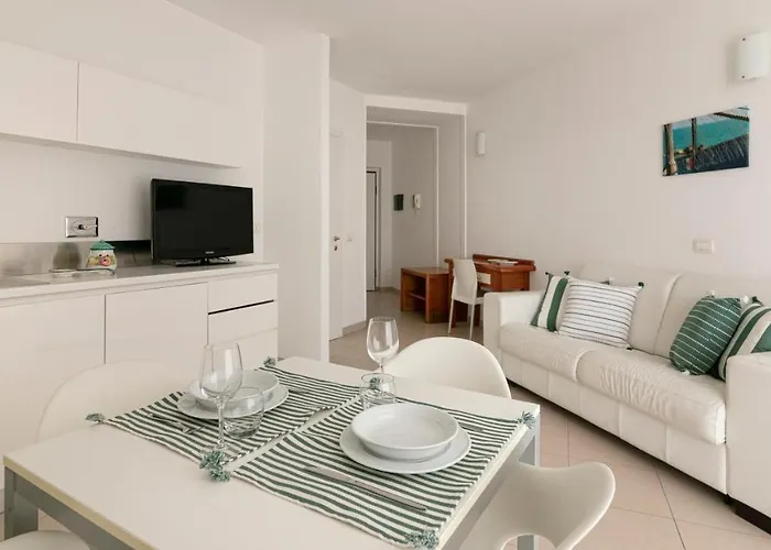 Residenza Excelsior 바스토